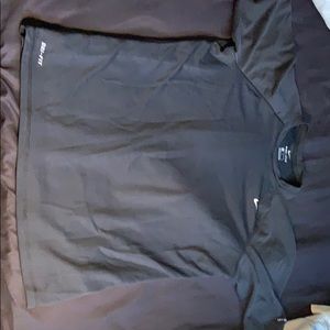 Black men’s Nike t shirt